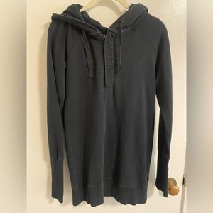 Vintage lululemon longsleeve longline sweater, unsure of size, fits like a small